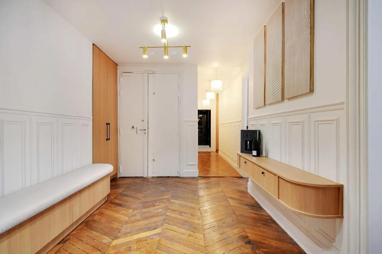 Stunning Property - 4Br-10P - Louvre باريس شقة